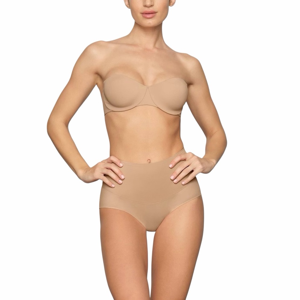 SKIMS Smoothing Intimates‎ Unlined Strapless Bra – Clay - 36A